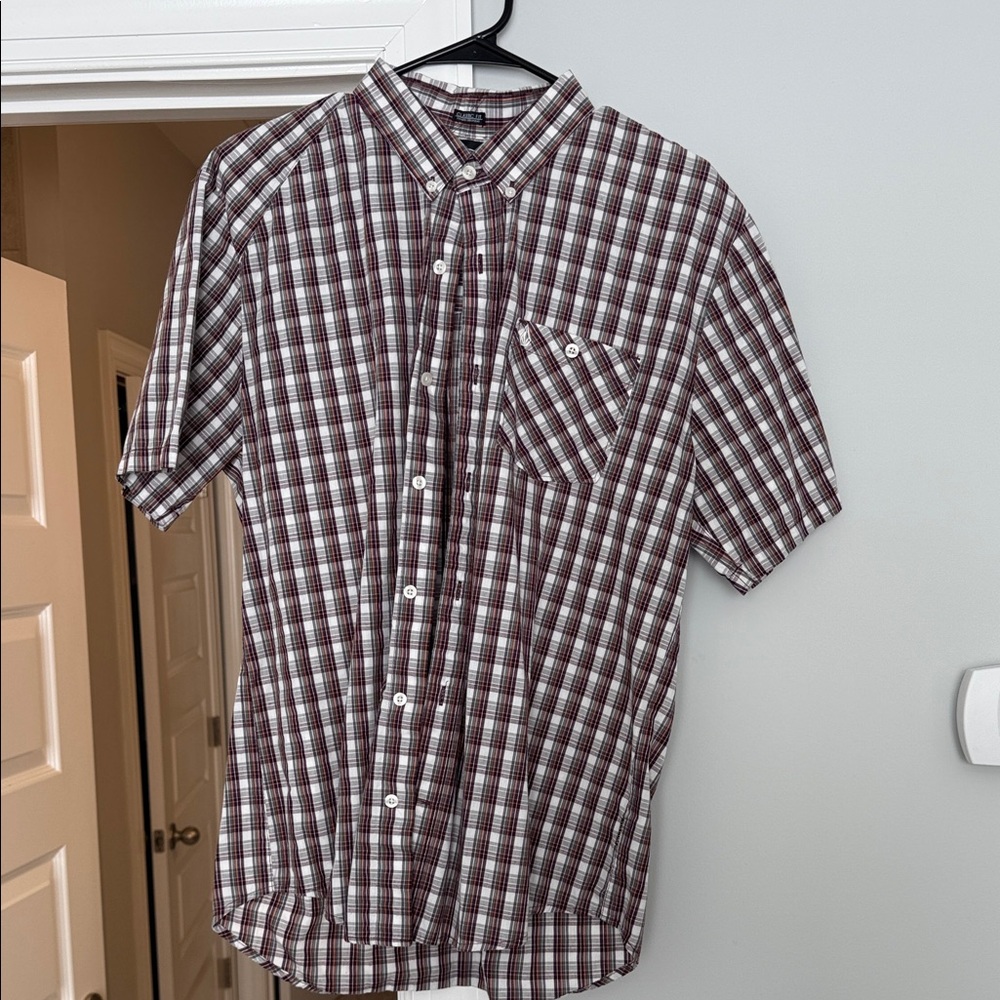 Volcom Men's Burgundy and White Plaid Button Down Shirt